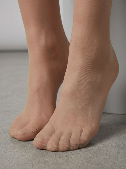 Seamless Sheer Tights | SculptX Medium 30D